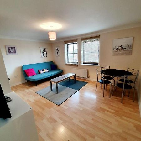 Chelmsford Town Centre Apartments With Car Parking 외부 사진